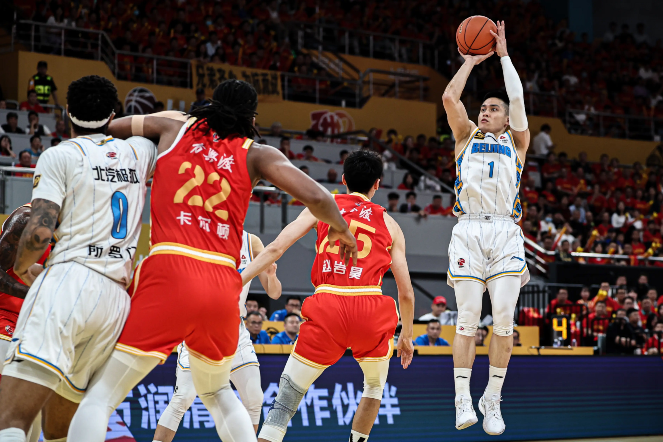 AYX SPORTS-风云突变广厦男篮赛后复出首秀；欧篮联版图或变；媒体盛赞；高层口径保持一致的简单介绍