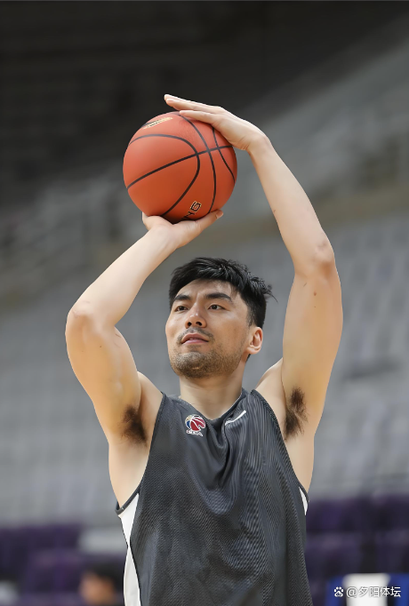 爱游戏平台-包含CBA常规赛清晨再迎强敌，犹他爵士防线松动，主帅态度——管理层满意，年轻球员得到机会的词条