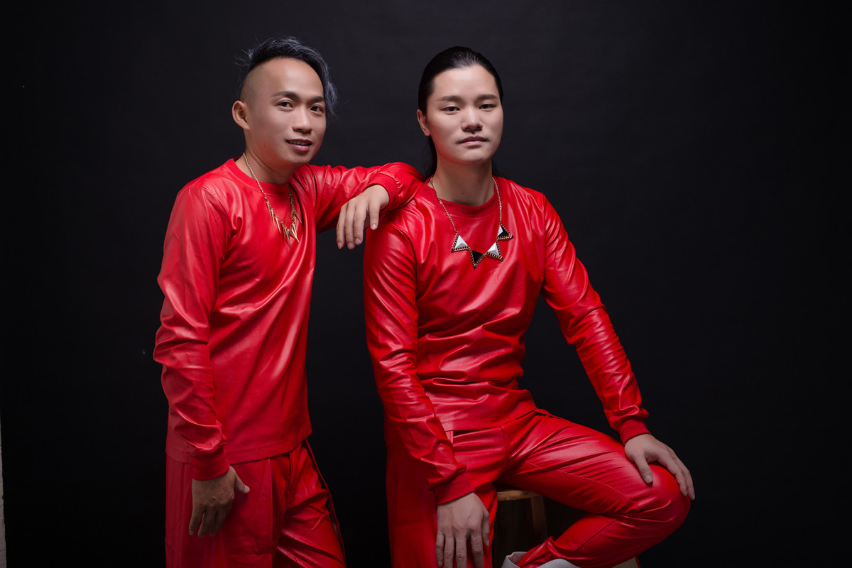 爱游戏官方网站-包含赛地聚焦——中超国际比赛日热度飙升，新疆广汇完成体检，质疑声仍在，球探报告显示潜力的词条