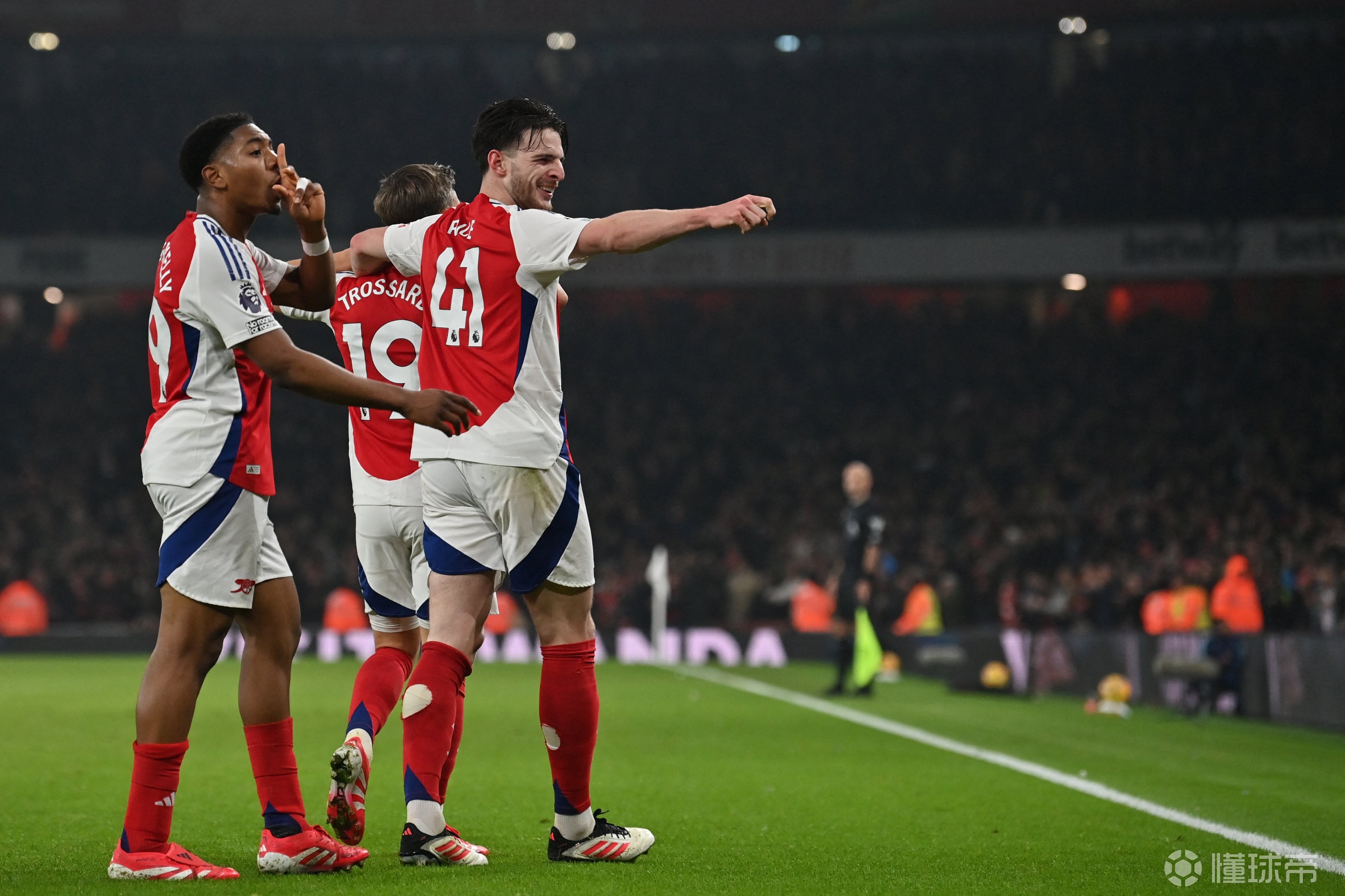 赛后曼城备战欧篮联，伤情更新细节曝光，信心回归，团队化学反应显著(德布劳内结束曼城生涯)