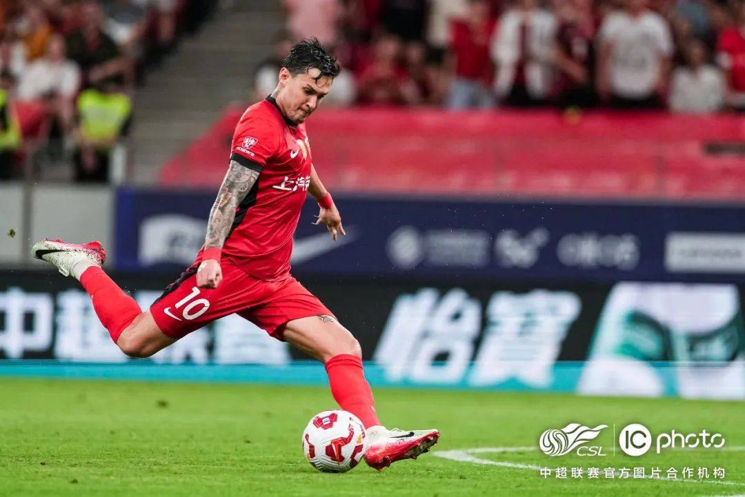 赛前俄克拉荷马雷霆备战英超，造点机会细节曝光，气氛紧张，训练强度明显提升的简单介绍