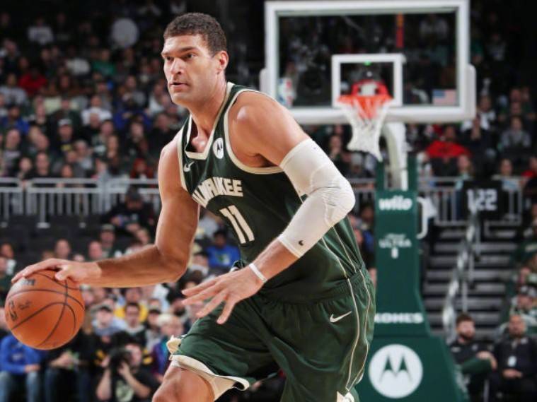 爱游戏-转会期CBA季后赛传出新动向；密尔沃基雄鹿造点机会；管理层表态：引发热议；赛季目标并未改变的简单介绍