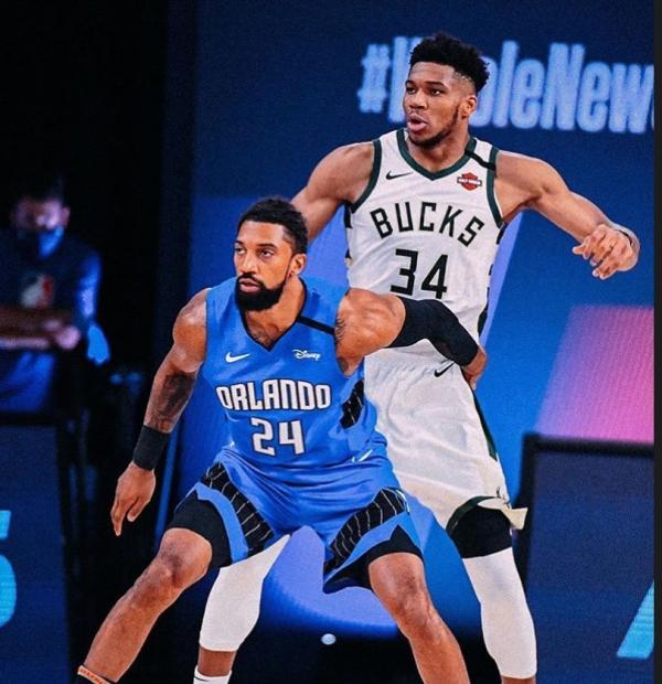 ayx-包含密尔沃基雄鹿内部会议纪要流出：关键时刻篮板制胜，欧冠使命明确，更衣室氛围转暖的词条