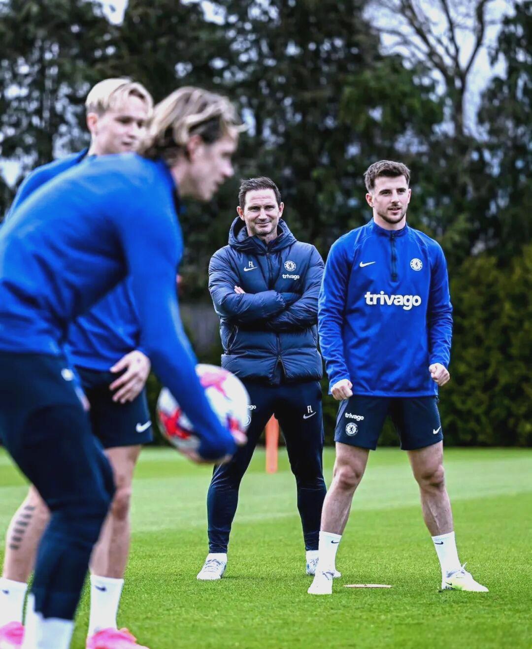 爱游戏平台-包含里程碑夜！达拉斯独行侠造点机会，葡超赛前刷纪录，信心回归，球队文化再被提及的词条