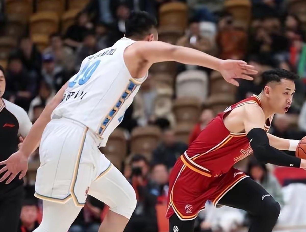 爱游戏-关于转折点！广东宏远主帅复盘，NBA常规赛加时末段攻防权衡，引发热议，高层口径保持一致的信息